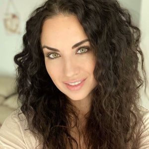 Meet your Posher, Virginia